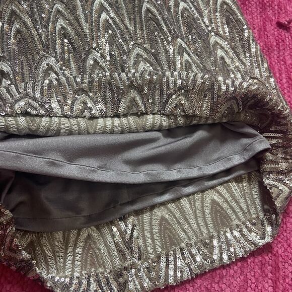 Smythe Deep V Mini Dress Deco Sequin Sleeveless Silver Pewter Size XS - Picture 9 of 13